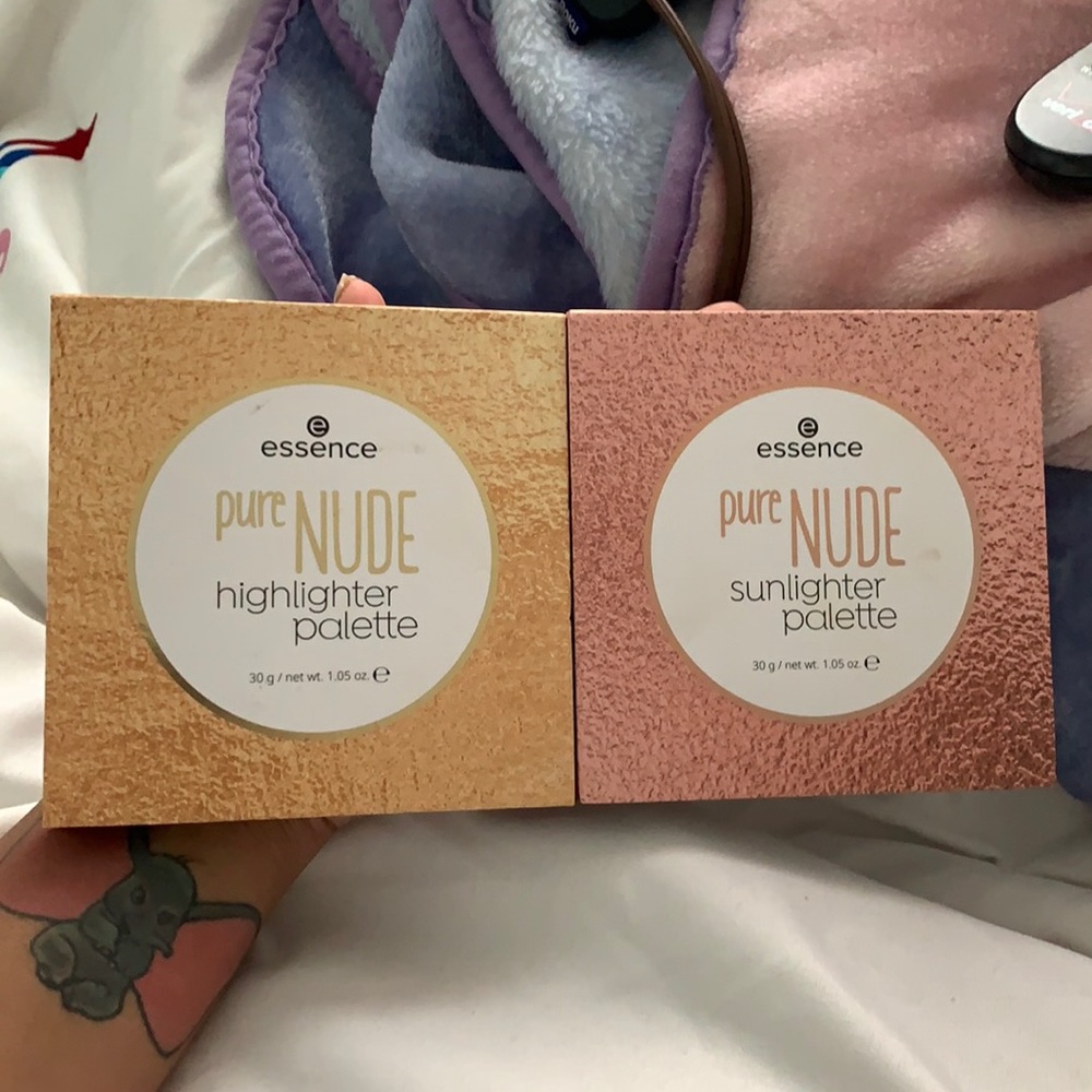 Highlighter bundle by Essence